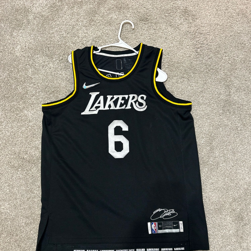 Lebron James lakers jersey